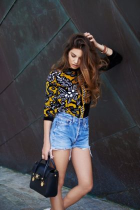 Denim Shorts Chic Outfits For Summer Season 2016