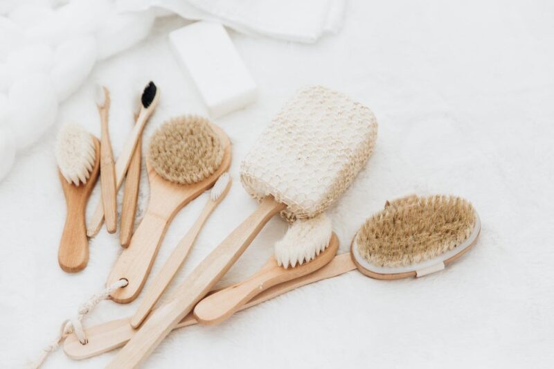 Benefits of dry brushing during winters