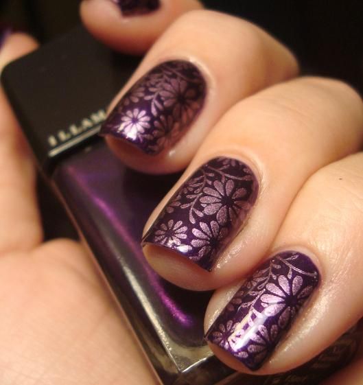 Charming Nail Art Ideas For Women This Season 2015-16