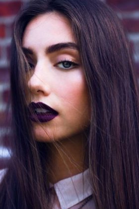 Hot Lipstick Makeup Trends For This Fall Season