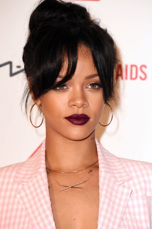 Hot Lipstick Makeup Trends For This Fall Season