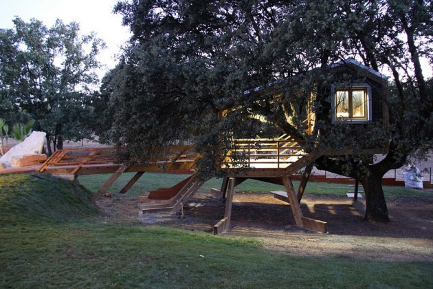 night view on tree house