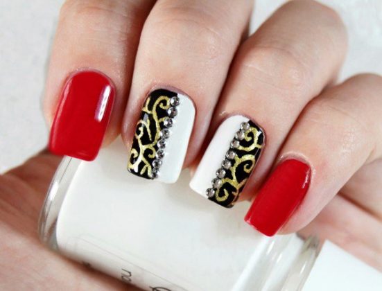 Christmas Nail Designs For Every Girl To See