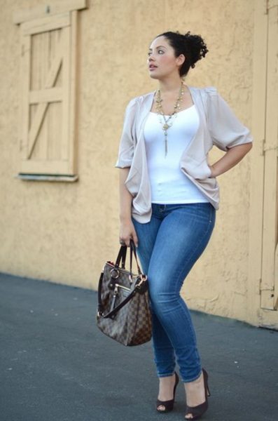 plus size women wear