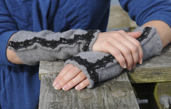 DIY Winter Gloves To Try This Cold Season