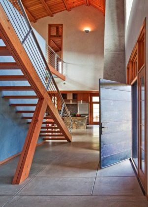 Industrial homes entry designs