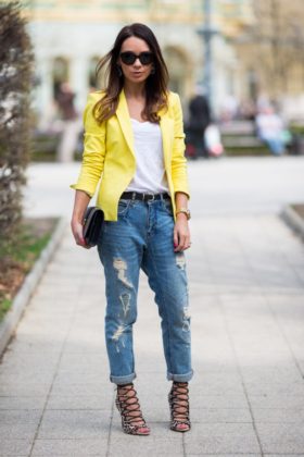 Boyfriend Jeans Outfits For The Spring & Summer Season