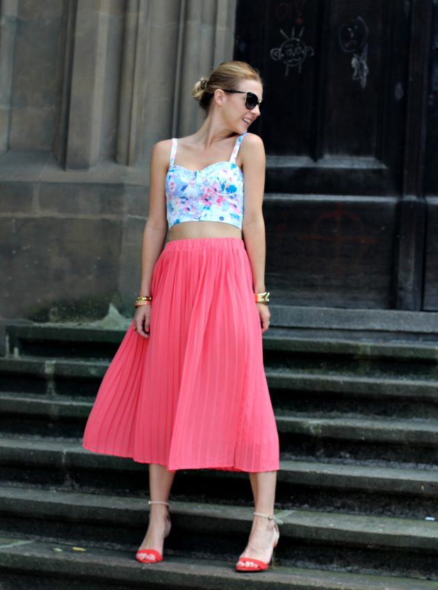 Summer Crop Top Outfits With Full Skirts Trend 2016