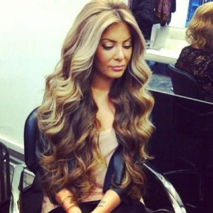 How To Get Beachy Waves By Following These Tips