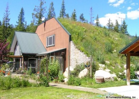 Earth Sheltered Homes