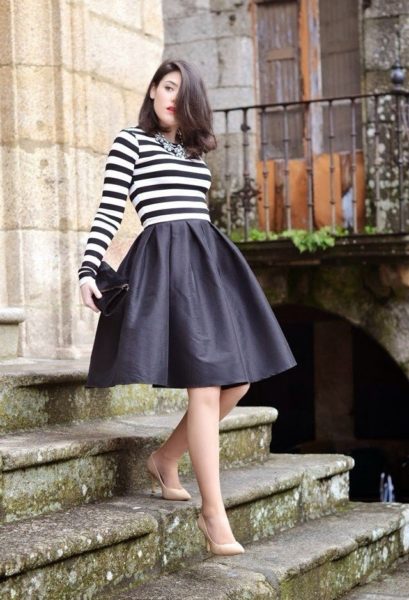 Midi Skirts Outfits Woman Should Try This Summer 2017