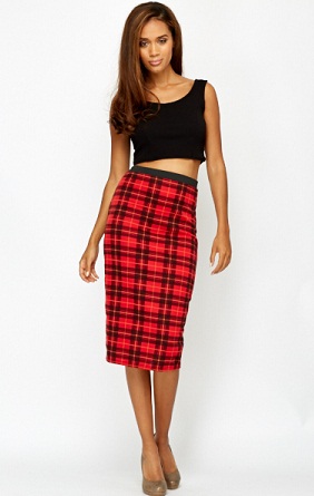 9 Red Skirts Designs That Will Make You Stylish