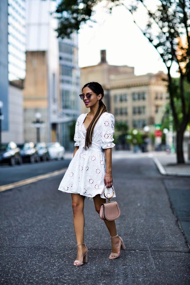 White Outfits Summer Season Trend For Woman