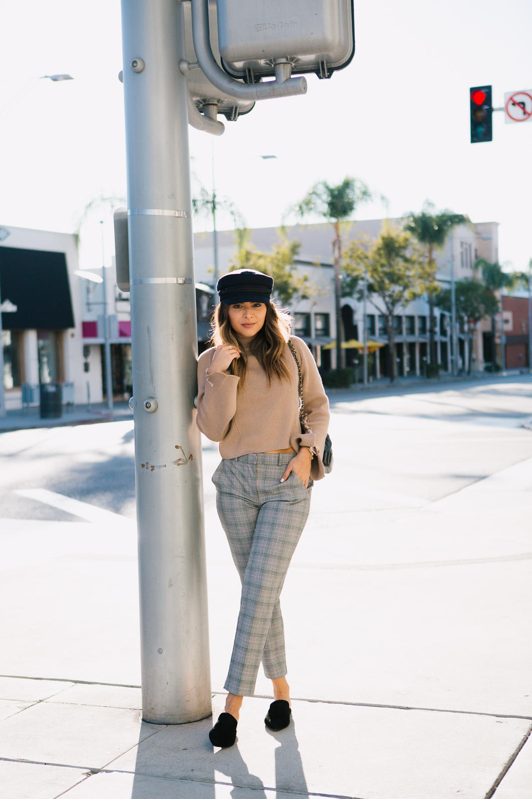 Pleated Pants Casual Outfit Ideas Must Have For Spring Season