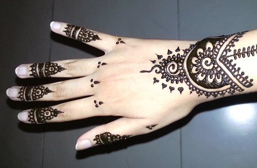 Impressive Mehndi Tattoo Designs To Try In 2019