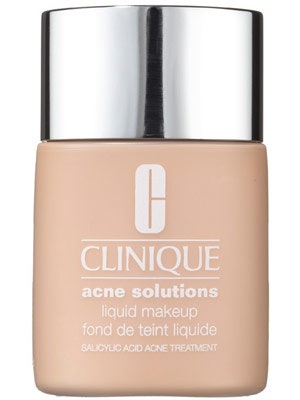 4 Best Foundation Picks for Oily Skin Types